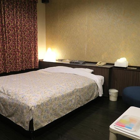 Metabaru Hotel Carnival מראה חיצוני תמונה