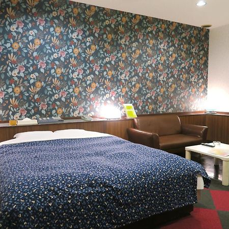 Metabaru Hotel Carnival מראה חיצוני תמונה